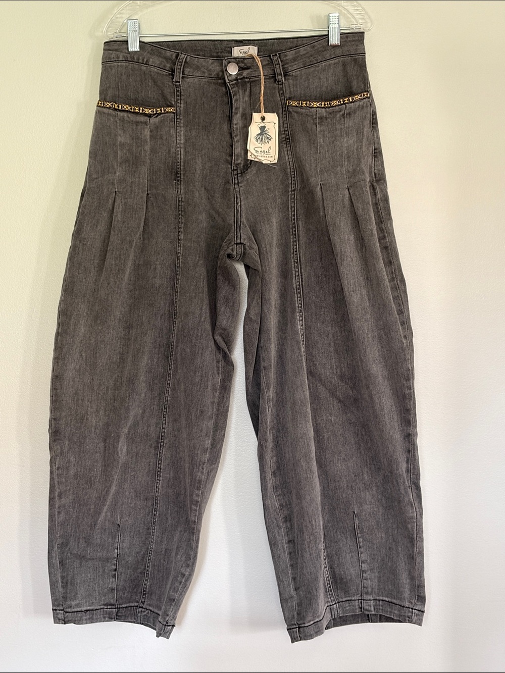 Easel Washed Black Wide-Leg Pleated Pants